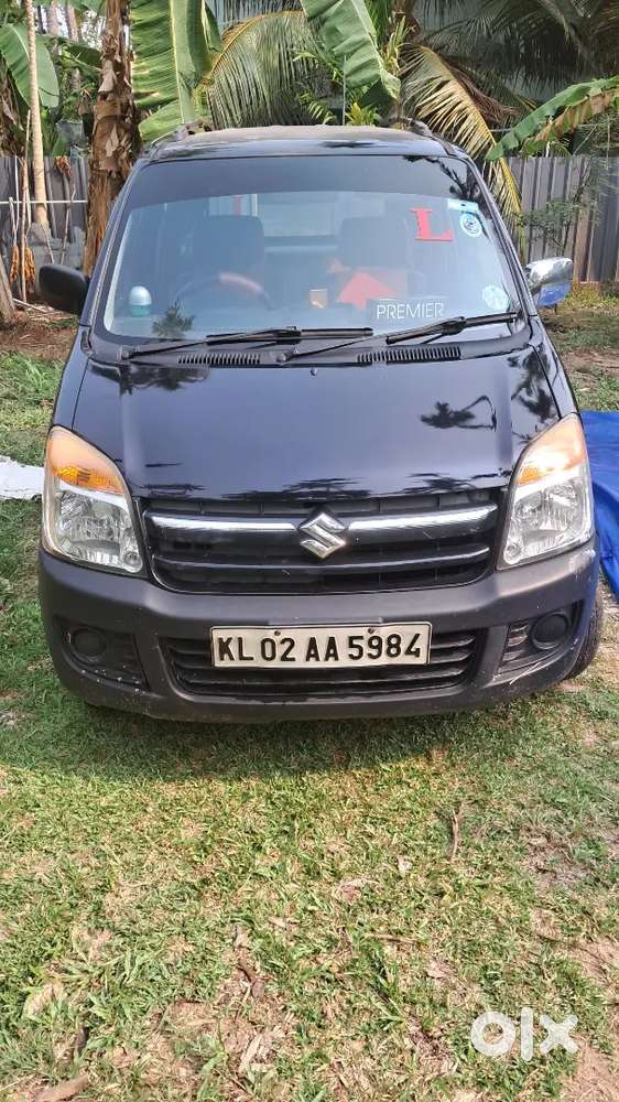 Good Condition No Accident Ac Working 5tyre