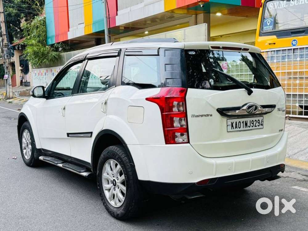 Mahindra XUV500 W10 2WD, 2016, Diesel