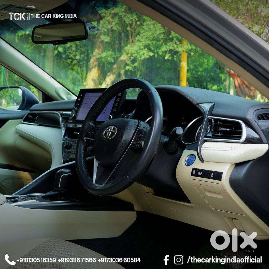 Toyota Camry Hybrid, 2022, Petrol