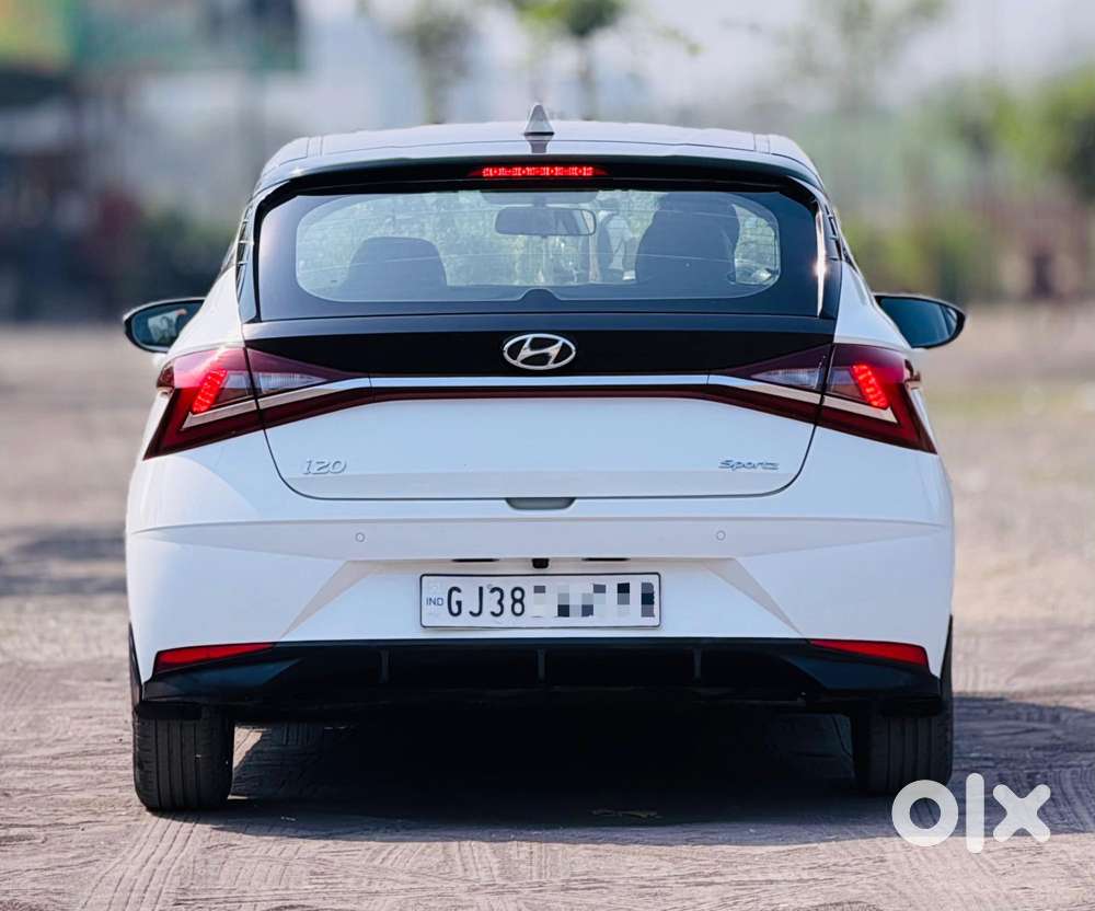 Hyundai I20 Sportz Plus Cvt, 2022, Cng & Hybrids