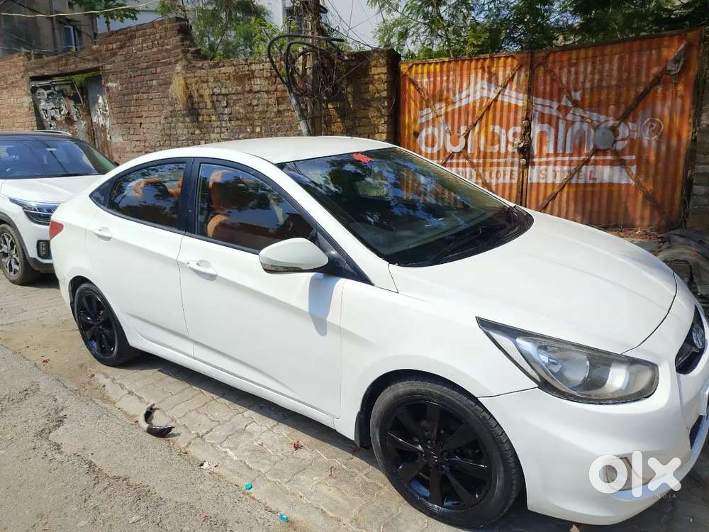 Hyundai Verna 2012 Diesel Well Maintained