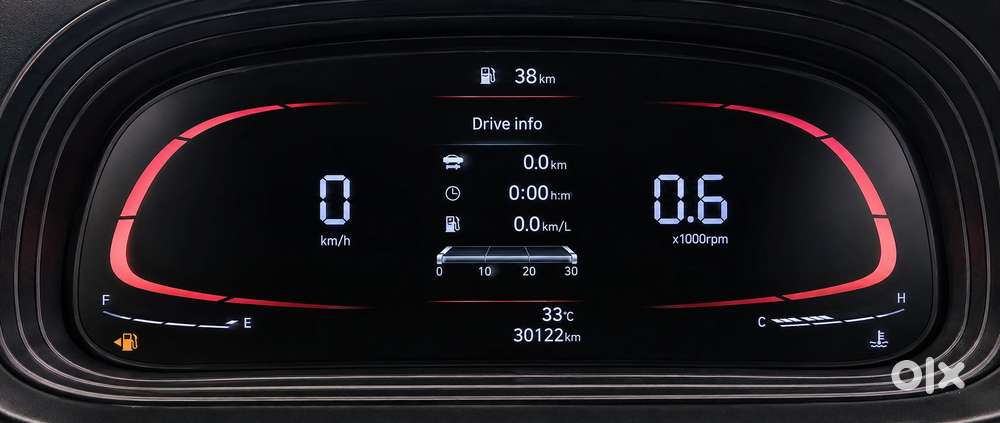 Hyundai Venue Sx Mt, 2023, Petrol