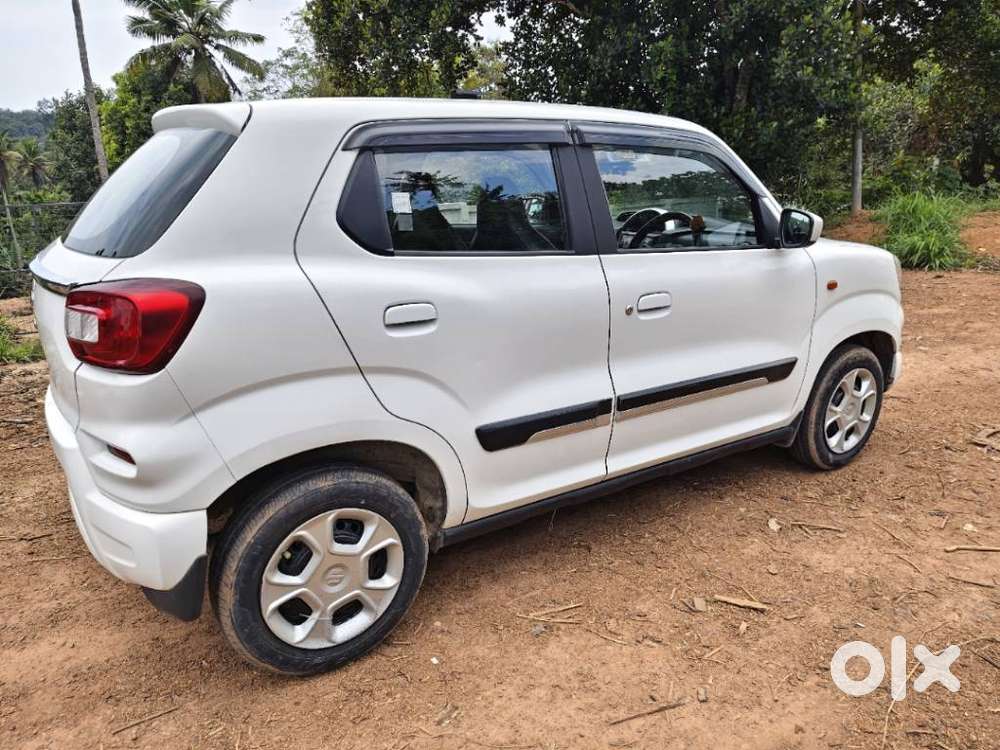 Maruti Suzuki S-presso Vxi Plus, 2021, Petrol