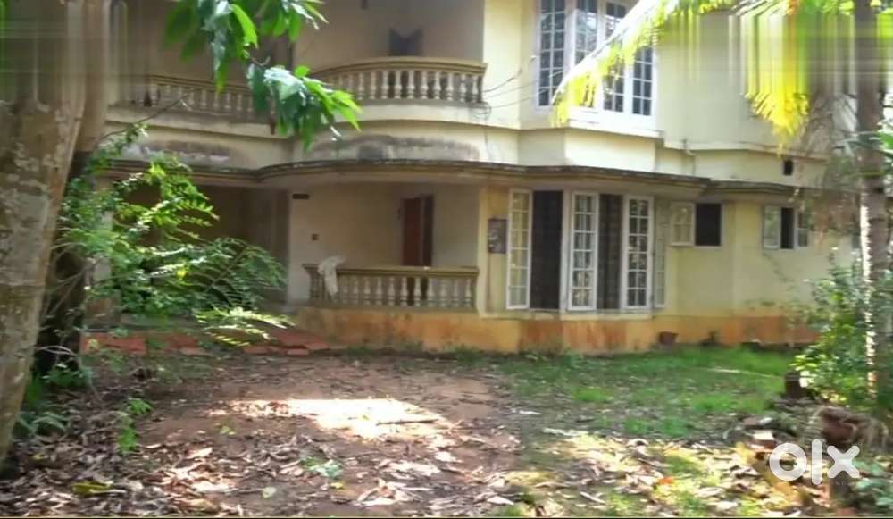 4BHK+ in Kadavanthra