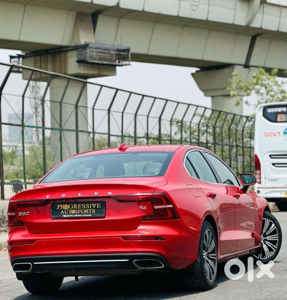 Volvo S60 T4 Inscription, 2022, Petrol