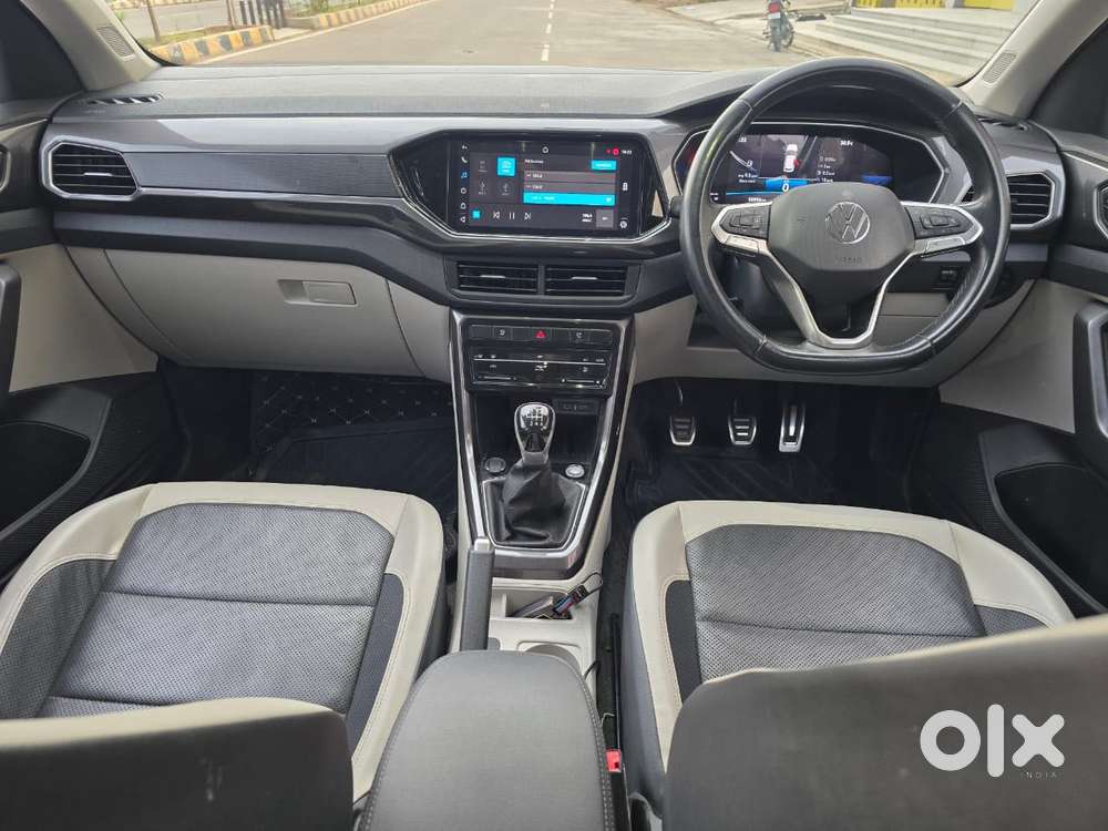 Volkswagen Taigun Topline 1.0 Tsi Mt (electric Seats), 2022, Petrol