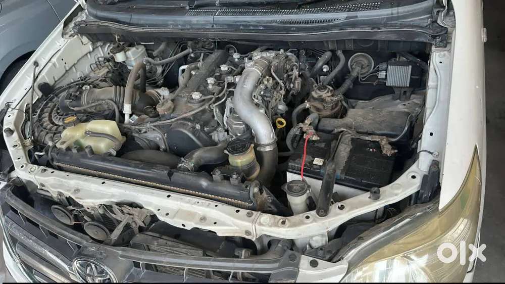 Toyota Innova 2.5 G Manual Transmission