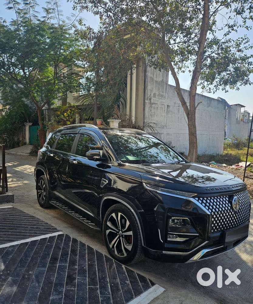Mg Hector Plus 2023