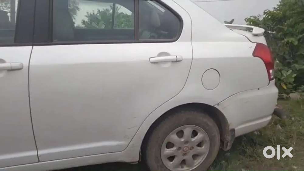 Maruti Suzuki Swift Dzire Vxi+ Petrol
