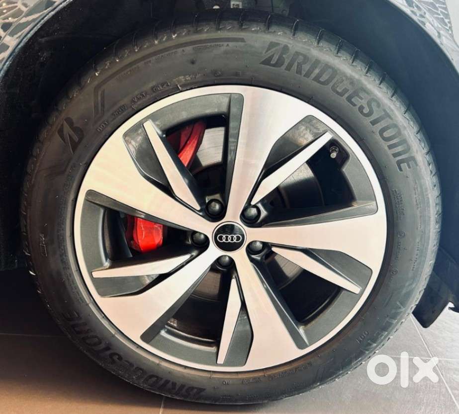 Audi Q8 Sportback E-tron 55, 2023, Electric