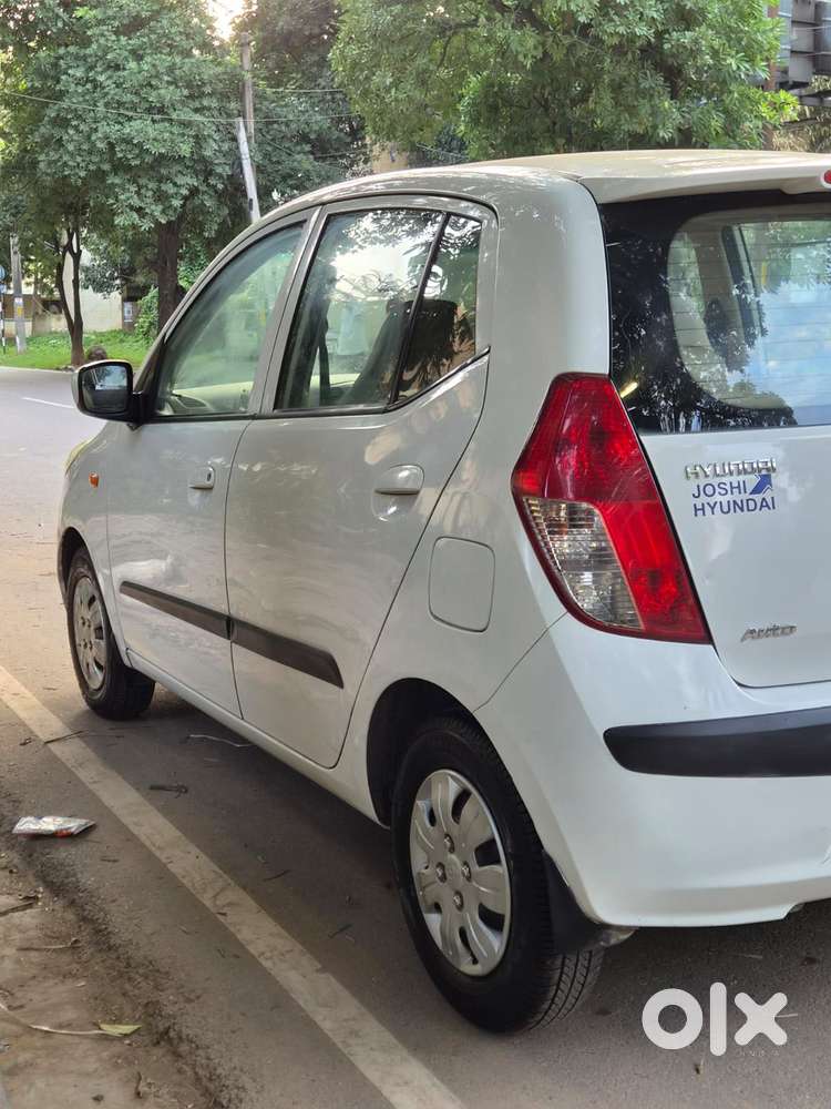Hyundai I10 Sportz At, 2010, Petrol