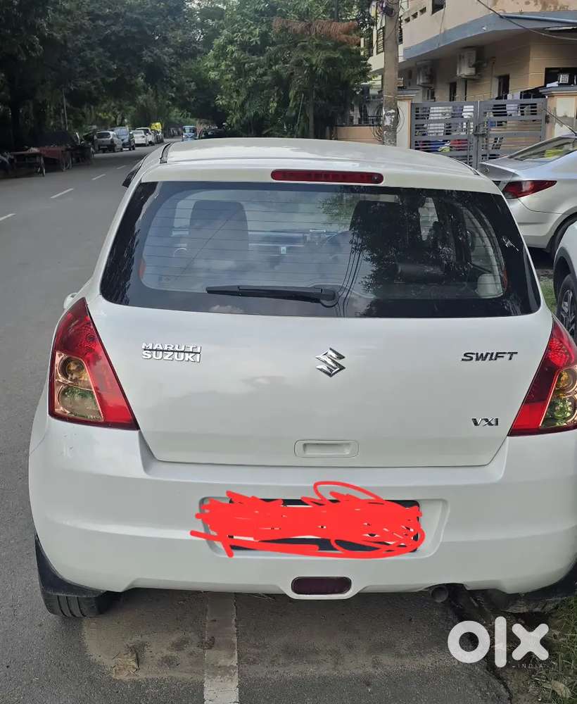 Maruti Suzuki Swift 2011 Year
