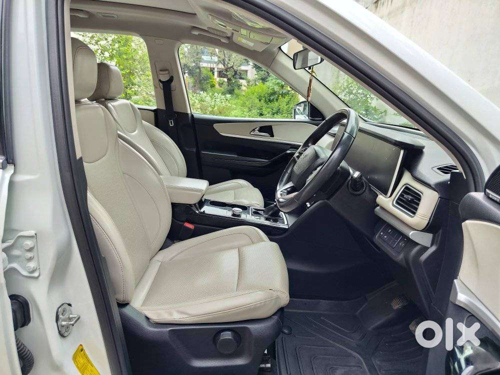 Mahindra Xuv700, 2023, Diesel