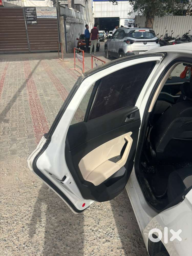 Volkswagen Virtus Petrol 2023