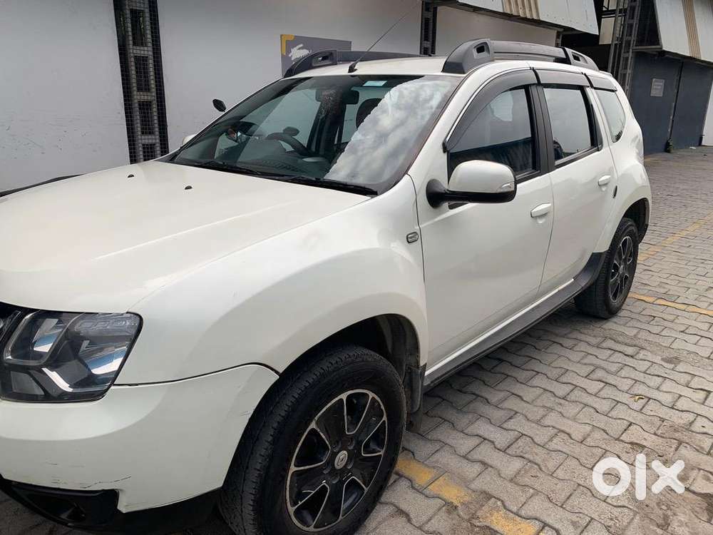 Renault Duster 2017 Petrol Well Maintained