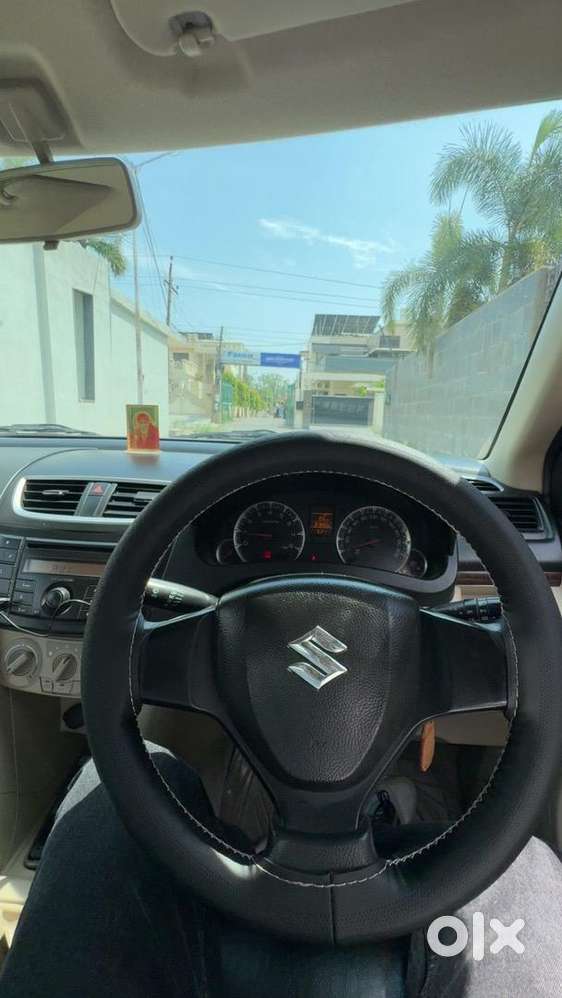 Maruti Suzuki Dzire 2013 Petrol 75000 Km Driven