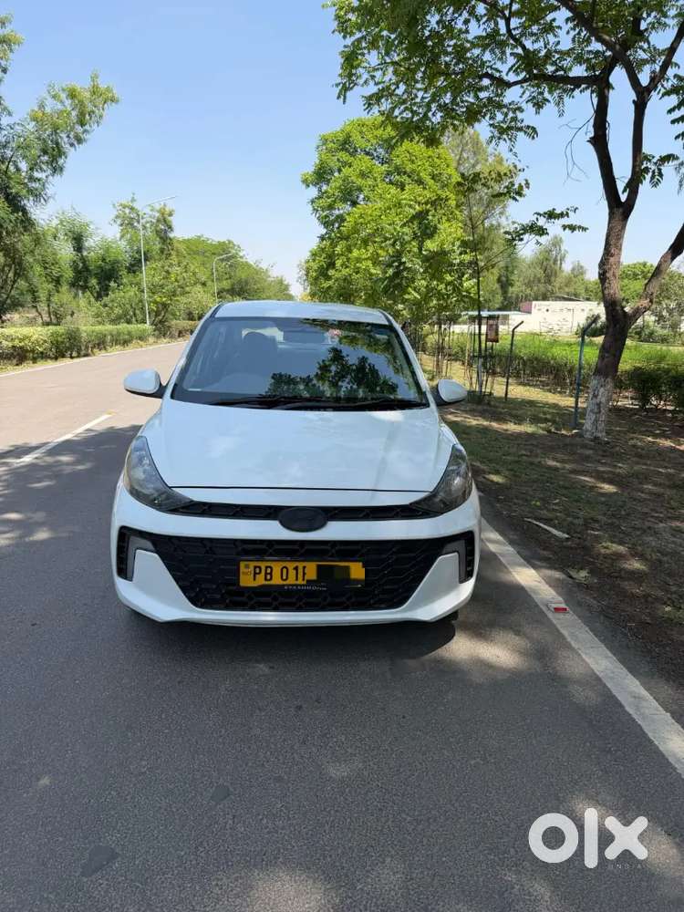 Hyundai Aura 2025 Cng & Hybrids 30000 Km Driven