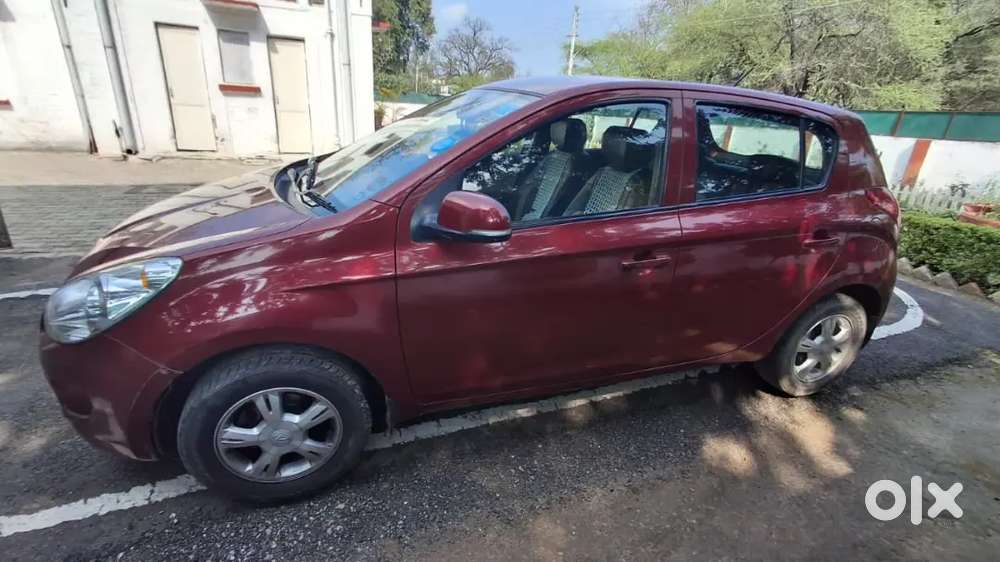 Hyundai I20 2011 Petrol 88000 Km Driven