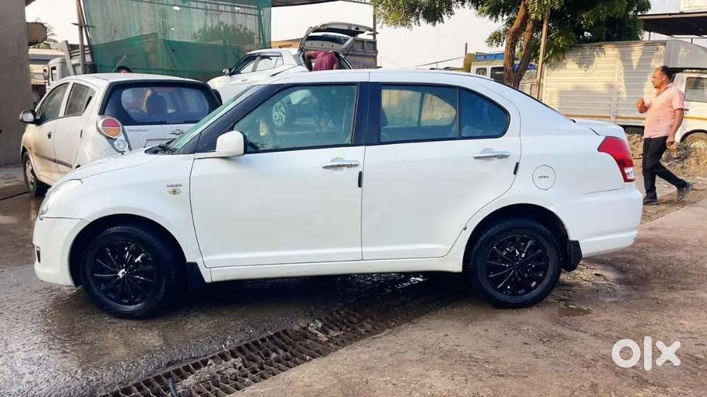 Maruti Suzuki Swift Dzire 2012 Diesel