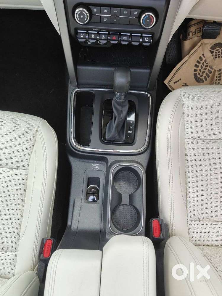 Mahindra Thar Roxx Ax7 L Petrol At 2wd, 2026, Petrol
