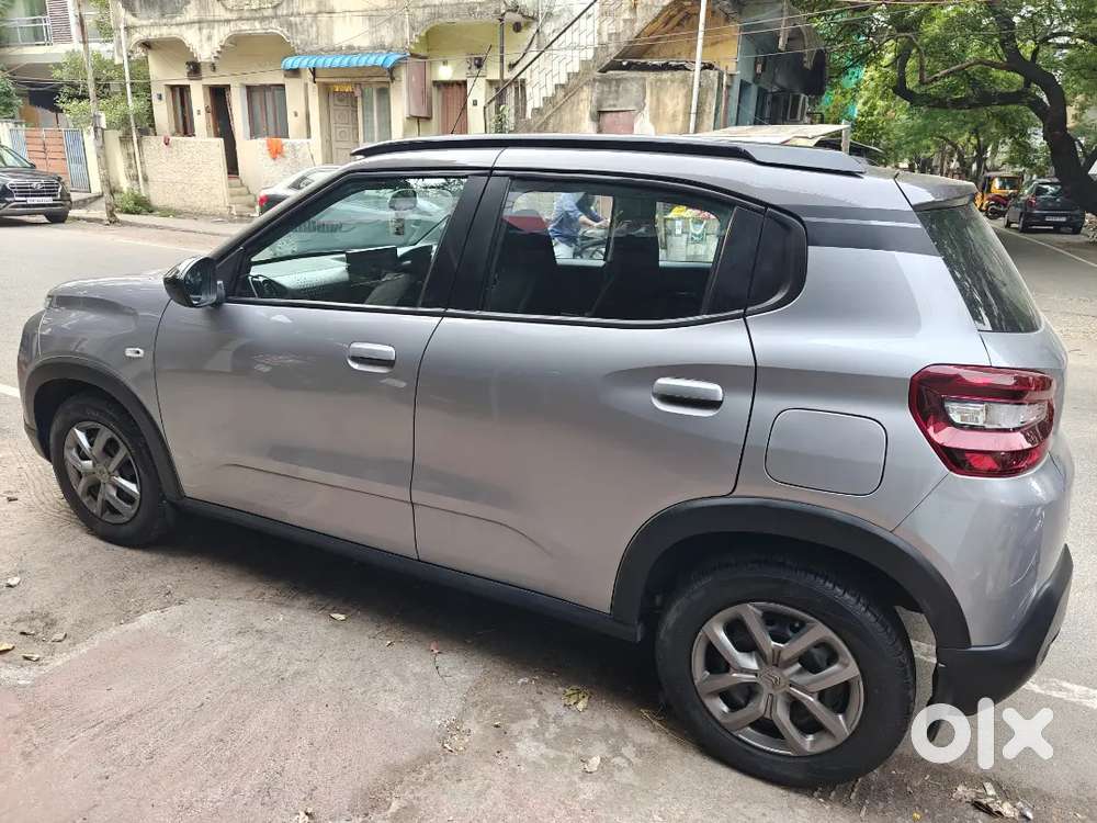 2023 Citroen C3 (low Kms 6000)petrol Feel Dualtone Manual 5,70,000/-