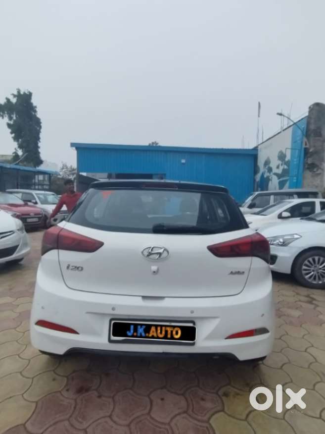 Hyundai I20 Asta (o) 1.2 Mt, 2017, Petrol