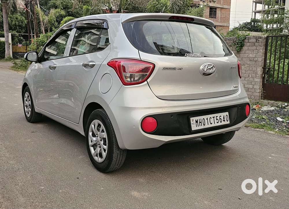 Hyundai Grand I10 Sportz Plus, 2017, Petrol