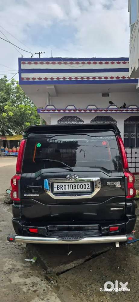 Mahindra Scorpio Diesel 2017 Variant S10