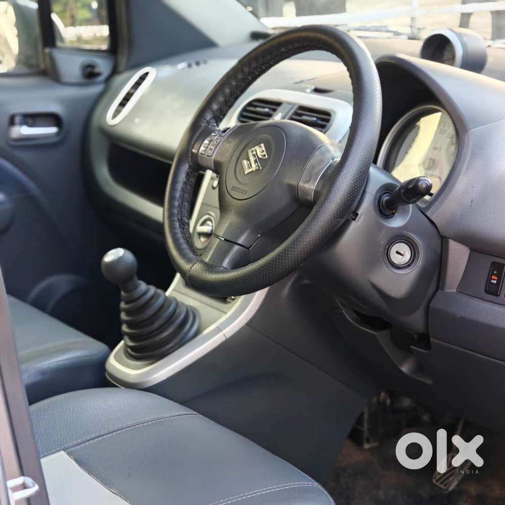 Maruti Suzuki Ritz Zxi, 2010, Petrol