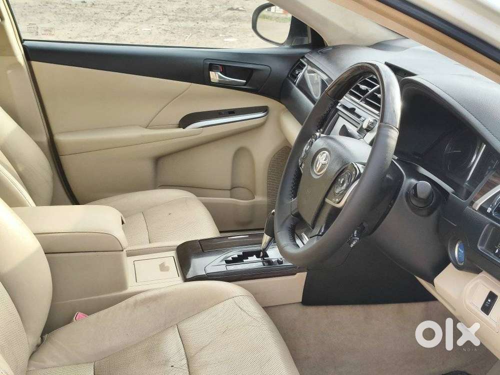 Toyota Camry Hybrid, 2016, Petrol