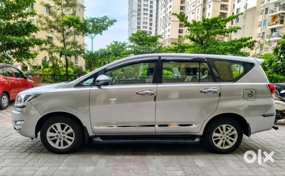 Toyota Innova Crysta 2023 Diesel 109000 Km Driven