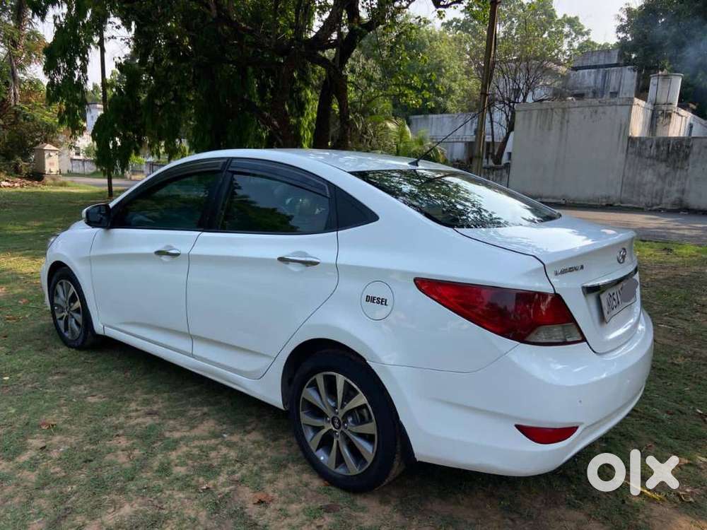 Hyundai Verna 2016-2017 1.6 Crdi Sx Option, 2014, Diesel