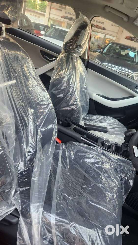 Tata Nexon Creative Plus S 1.2 Revotron Petrol 6 Mt, 2023, Petrol