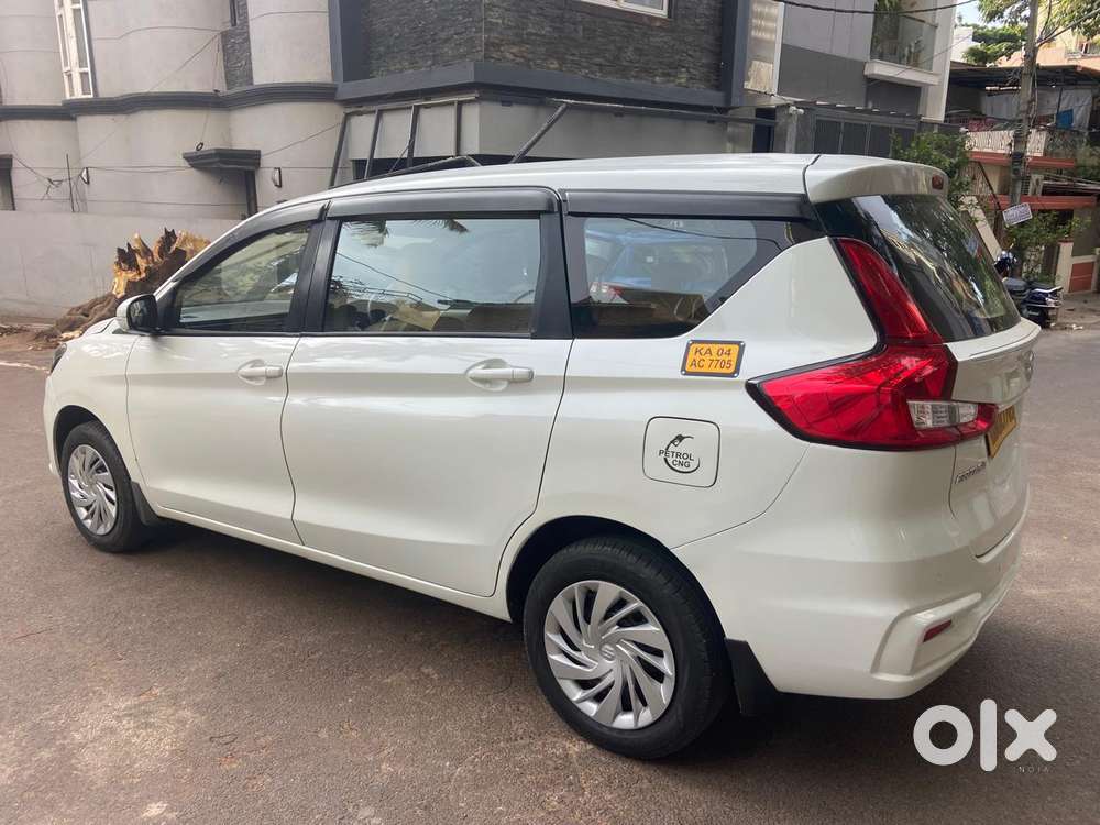Maruti Suzuki Ertiga Vxi (o) Cng, 2022, Petrol