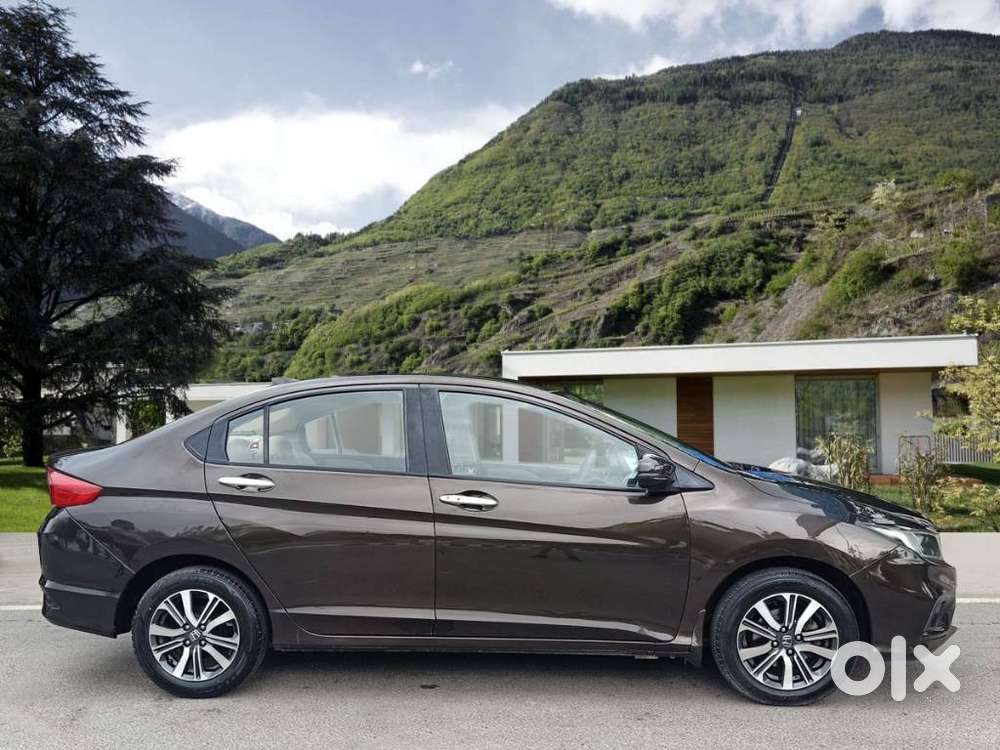 Honda City I-vtec V, 2018, Petrol
