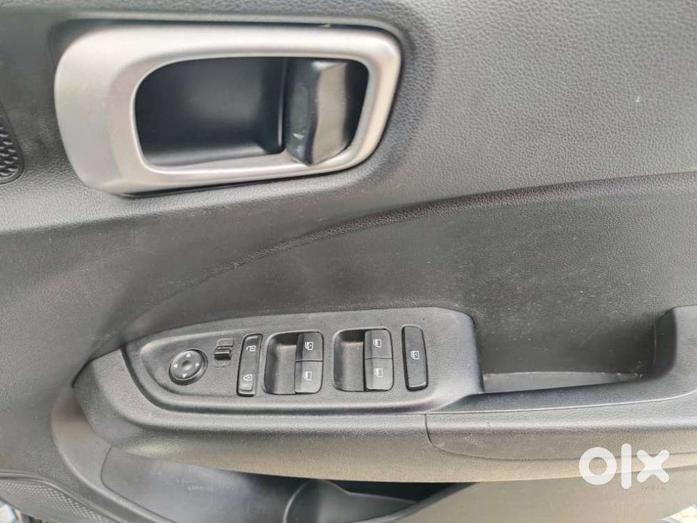 Hyundai Venue S, 2020, Petrol