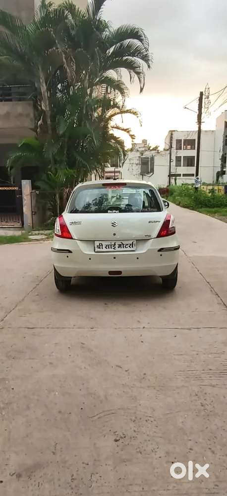 Maruti Suzuki Swift Vxi, 2017, Petrol