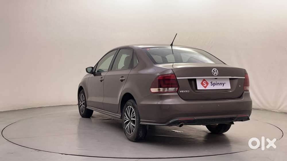 Volkswagen Vento 2010-2013 Petrol Highline At, 2020, Petrol