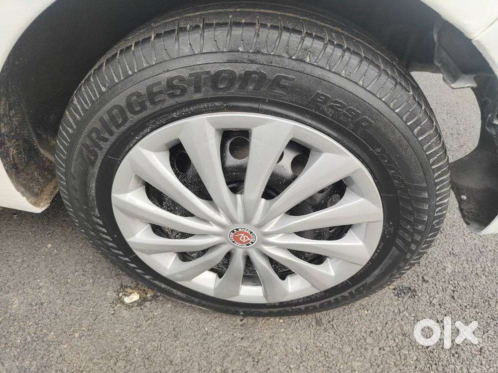 Hyundai Grand I10 Sportz, 2015, Petrol