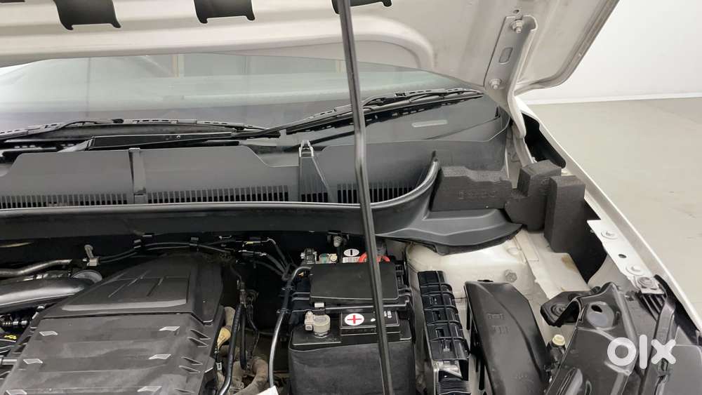 Skoda Kushaq 1.0 Tsi Ambition, 2023, Petrol