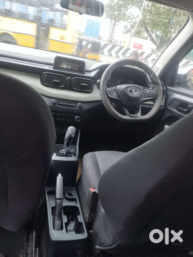 Tata Punch Accomplished Amt Sunroof, 2023, Petrol