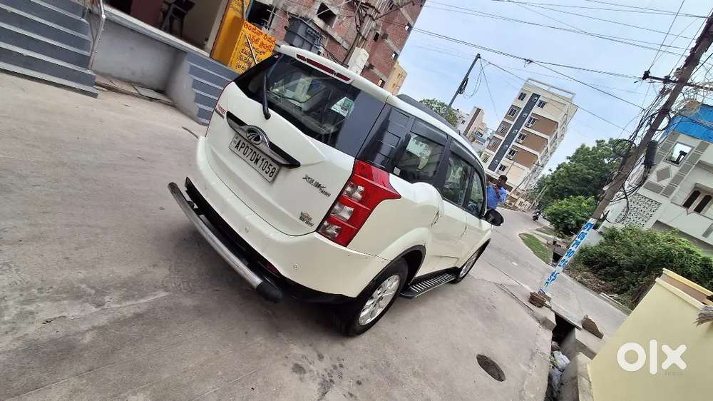 Mahindra Xuv500 2018 Diesel 66800 Km Driven