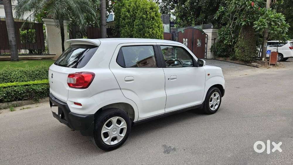 Maruti Suzuki S-presso Vxi Opt, 2020, Petrol