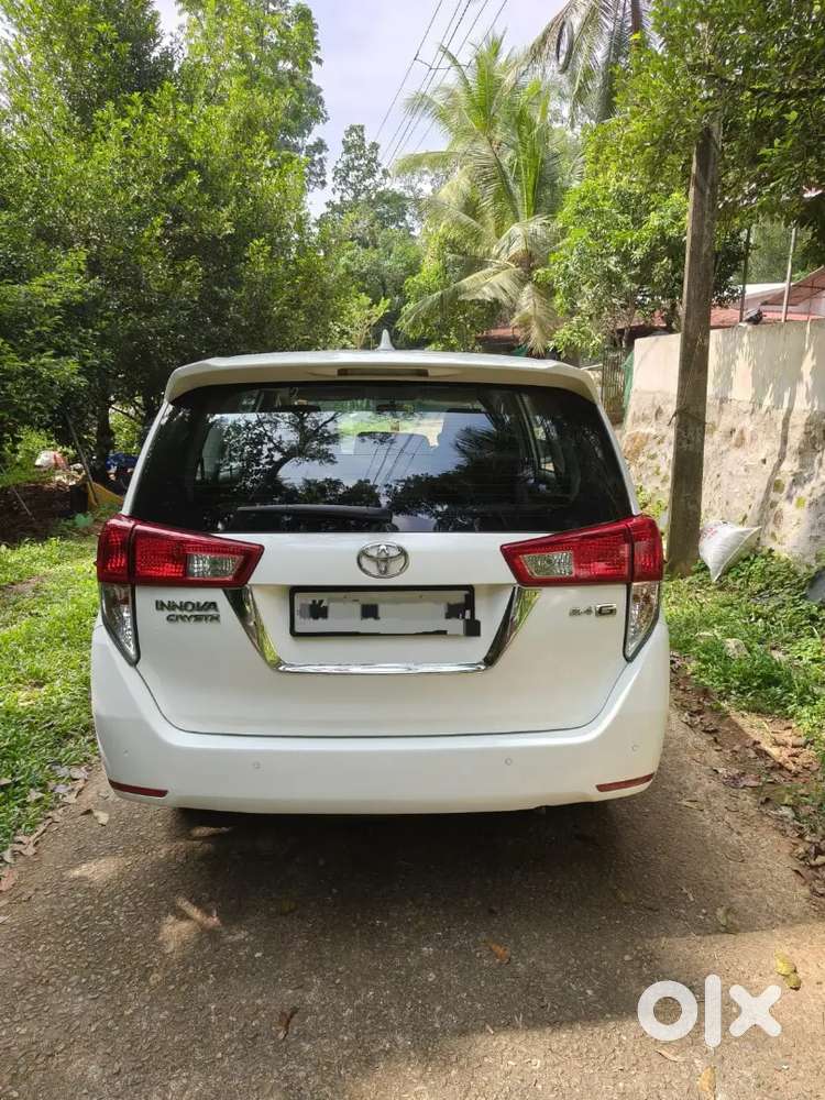 Toyota Innova Crysta 2020