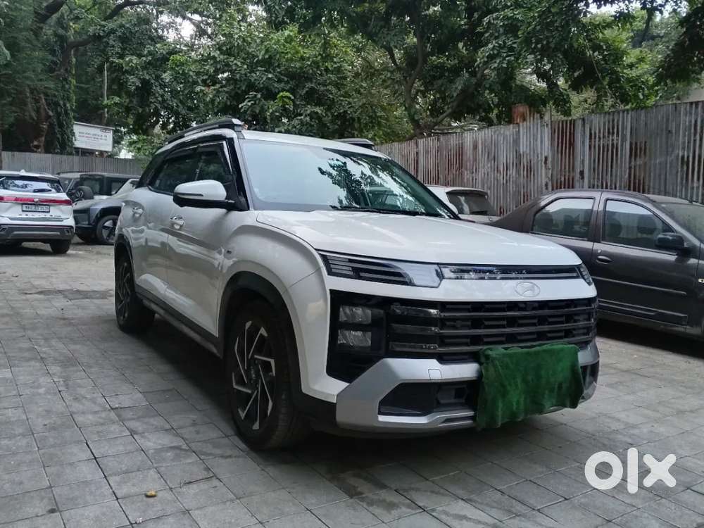 Hyundai Alcazar, 2025, Petrol