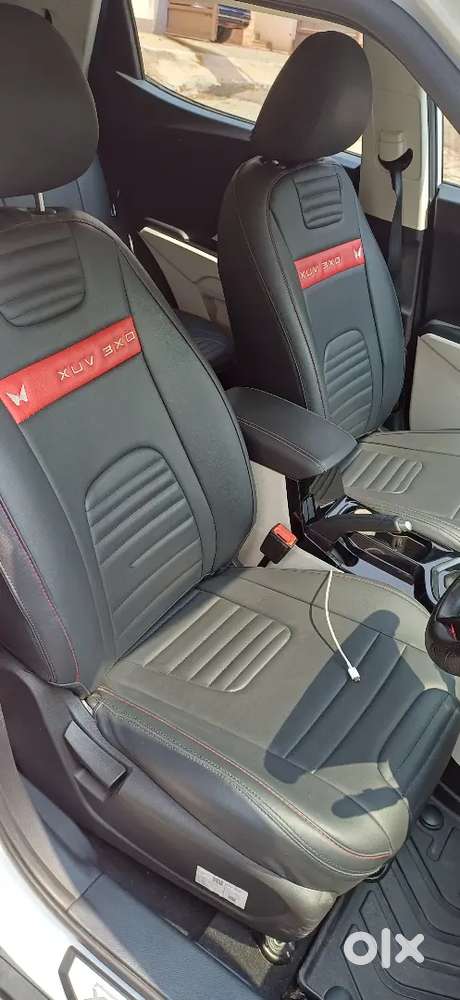 Mahindra Xuv 3xo 2025 Petrol 19700 Km Driven