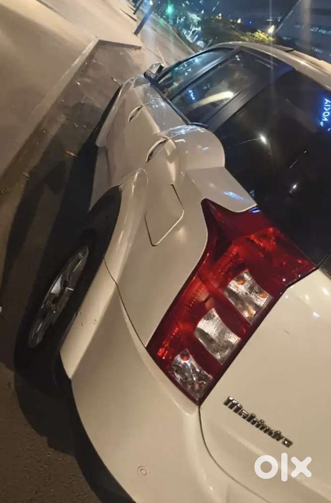 Mahindra Xuv500 Diesel 2012 Car