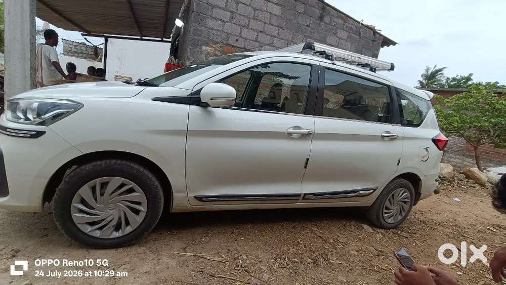 Maruti Suzuki Ertiga Lxi 2021