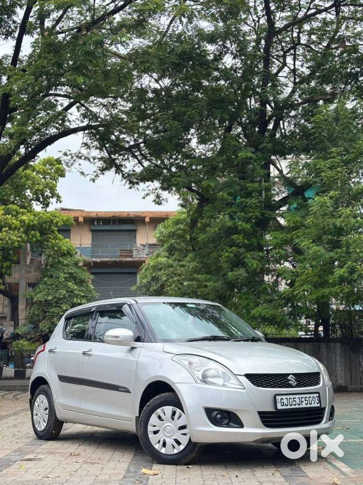 Maruti Suzuki Swift Vxi Optional, 2014, Petrol