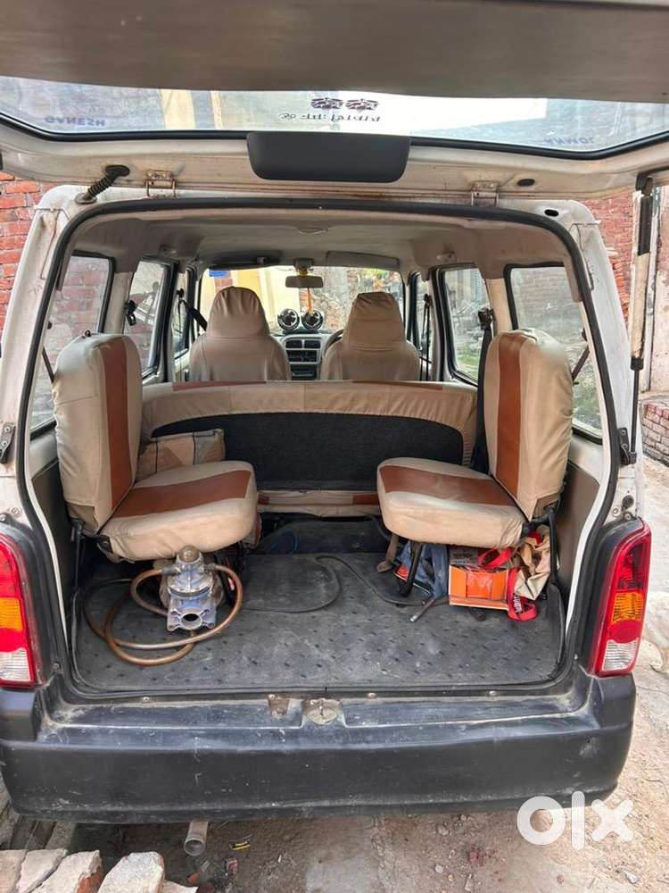Maruti Suzuki Eeco 2010 Petrol 5 Seater